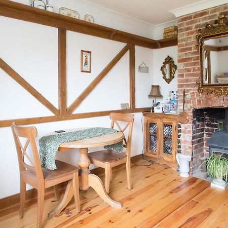 Flint Cottage Chichester Ngoại thất bức ảnh