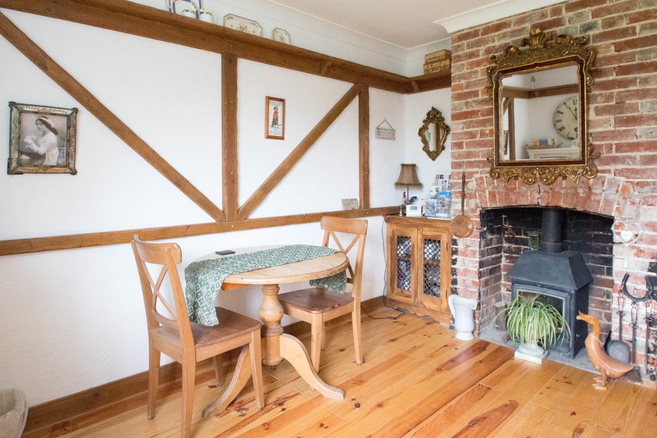 Flint Cottage Chichester Ngoại thất bức ảnh